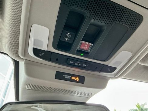 Used 2023 Honda Accord EX image 23