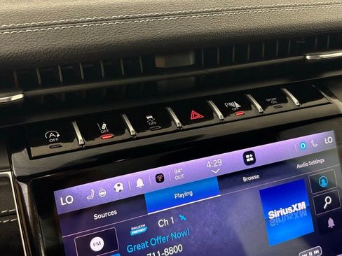 Used 2024 Jeep Grand Cherokee L Limited w/ Black Appearance Package image 29