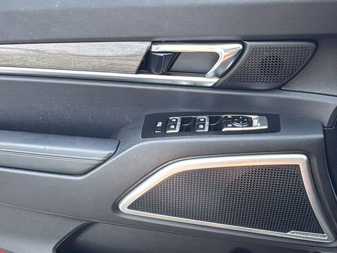 Used 2021 Kia Telluride EX w/ EX Premium Package image 8