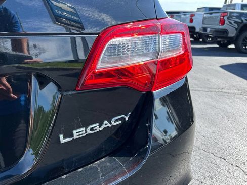 Used 2019 Subaru Legacy 2.5i Premium w/ Popular Package #2A AWD/4WD image 10
