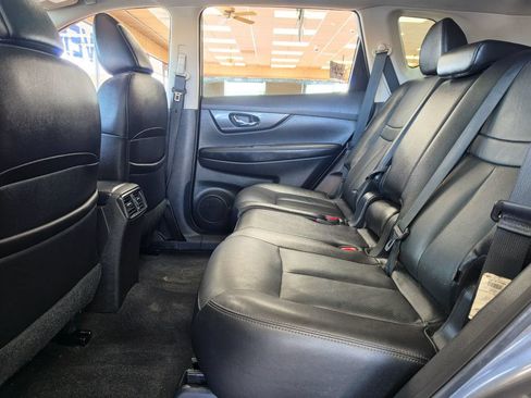 Used 2016 Nissan Rogue SL w/ SL Premium Package AWD/4WD image 16