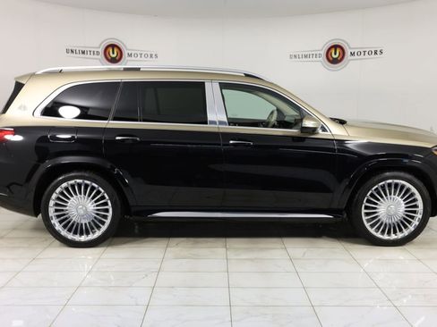 Used 2023 Mercedes-Benz Maybach GLS 600 4MATIC image 2