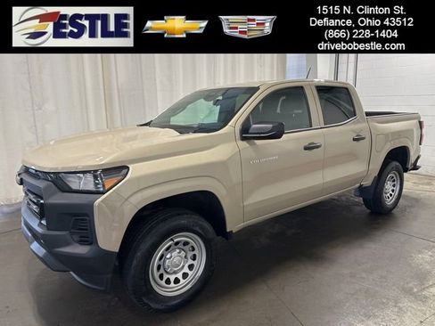 Used 2024 Chevrolet Colorado W/T image 1