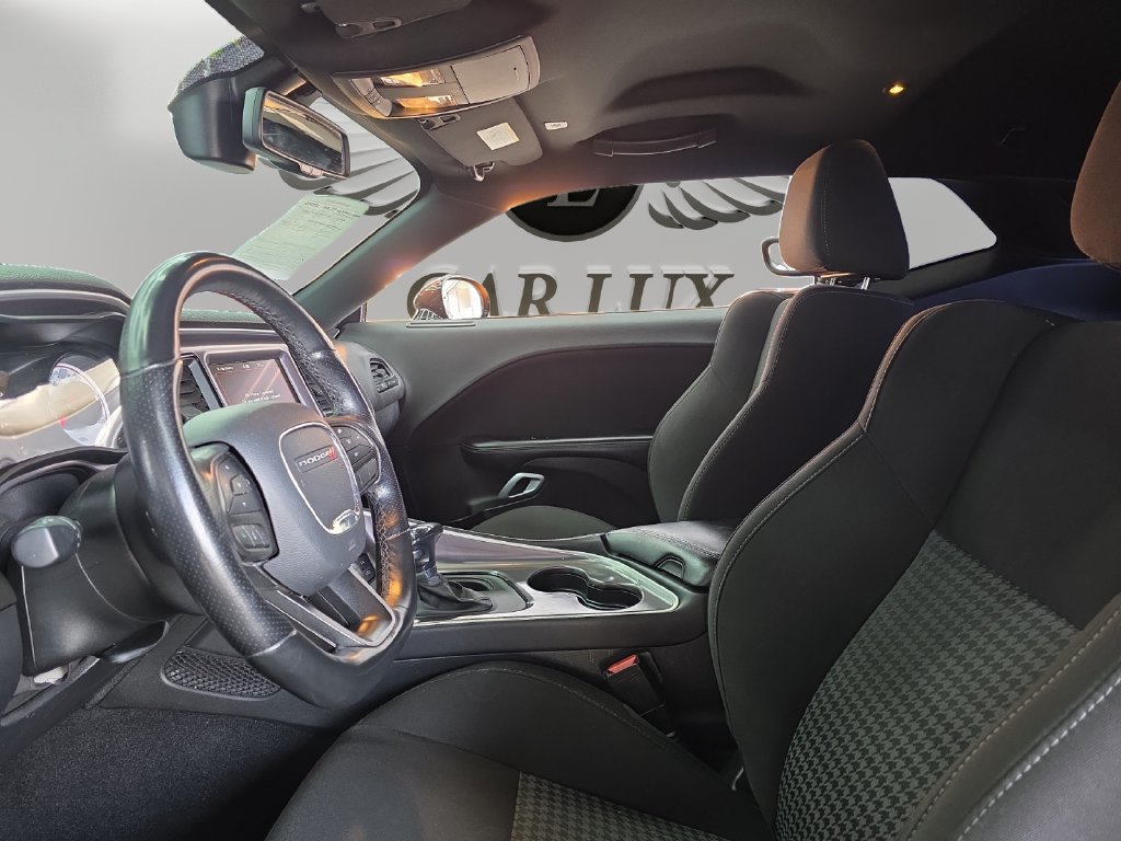 Used 2021 Dodge Challenger R/T Scat Pack RWD image 9
