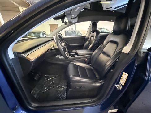 Used 2020 Tesla Model Y Long Range AWD/4WD image 29