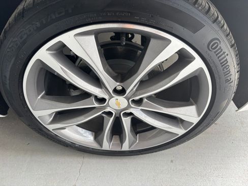 Used 2024 Chevrolet Malibu LT image 30