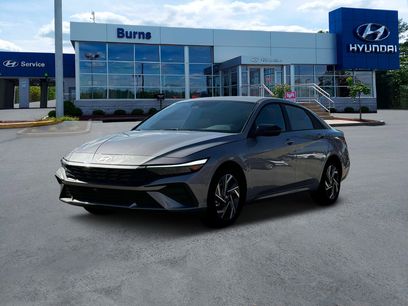 New 2025 Hyundai Elantra SEL