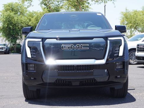 New 2025 GMC Sierra EV Denali image 5