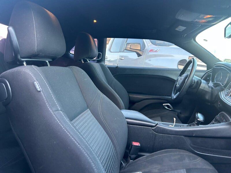 Used 2020 Dodge Challenger SXT RWD image 19