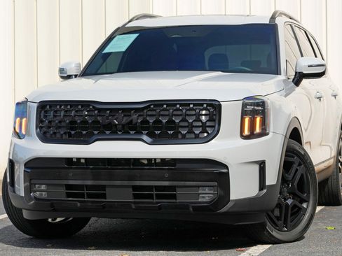 Used 2025 Kia Telluride SX Prestige X-Line AWD/4WD image 3
