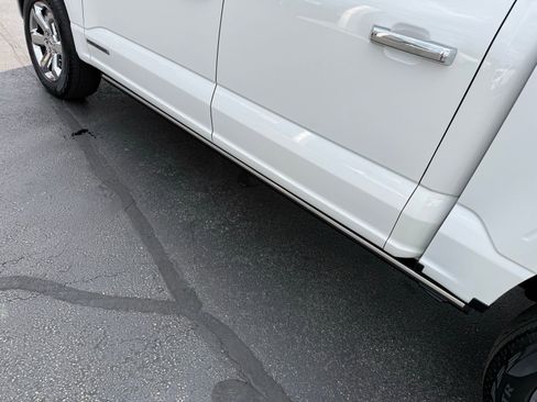 Used 2023 Ford F150 Lariat w/ Equipment Group 502A High image 42