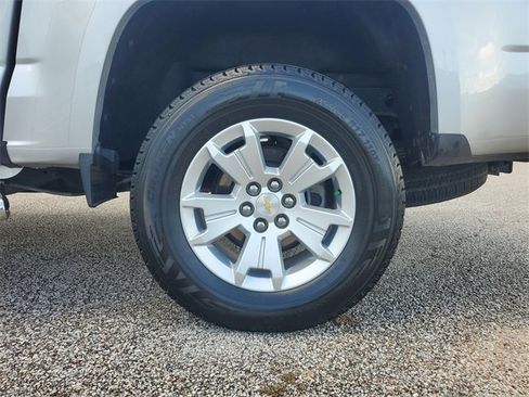 Used 2019 Chevrolet Colorado LT w/ LT Convenience Package image 10