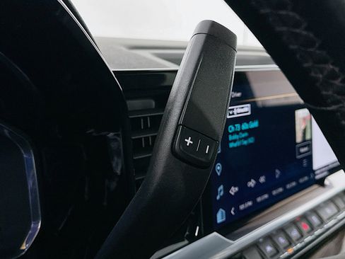 Used 2023 Chevrolet Silverado 1500 LT image 23