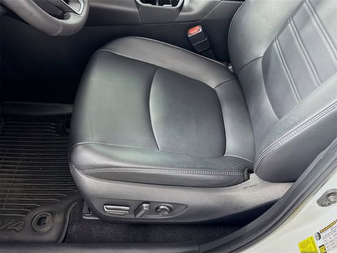 Certified 2024 Toyota RAV4 XLE Premium image 12