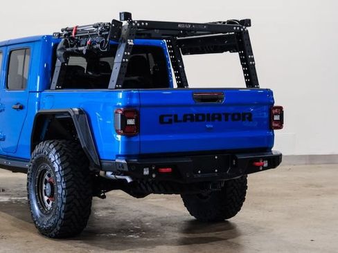 Used 2023 Jeep Gladiator Rubicon w/ LED Lighting Group AWD/4WD image 46