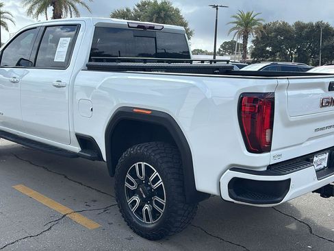 Used 2023 GMC Sierra 2500 AT4 w/ AT4 Preferred Package image 5