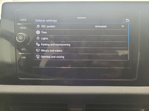 Used 2025 Volkswagen Jetta Sport FWD image 25