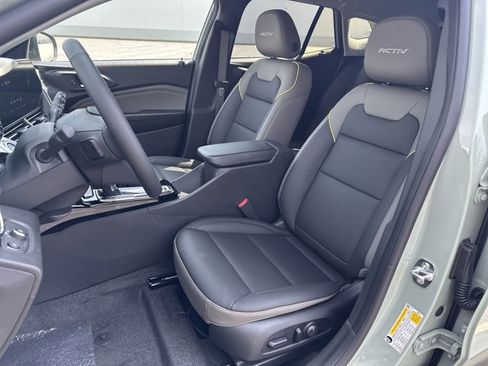 New 2025 Chevrolet Trax ACTIV w/ Driver Confidence Package image 12