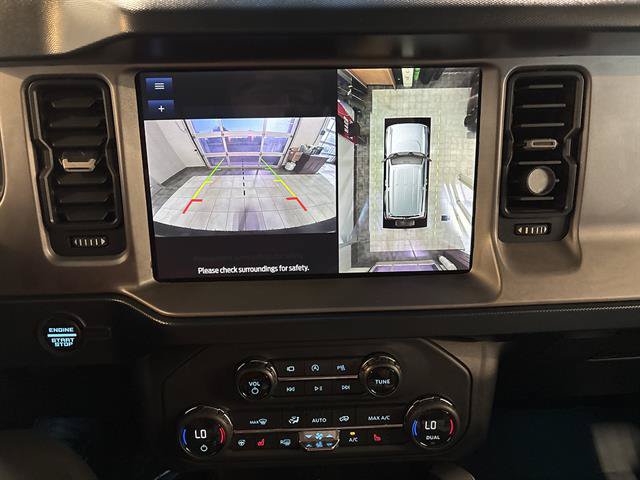 Used 2023 Ford Bronco Outer Banks w/ Sasquatch Package AWD/4WD image 11