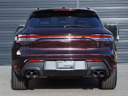 Certified 2023 Porsche Macan AWD/4WD image 10
