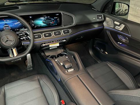 New 2026 Mercedes-Benz GLS 580 4MATIC image 45