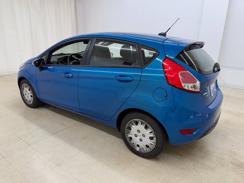 Used 2015 Ford Fiesta SE FWD image 3