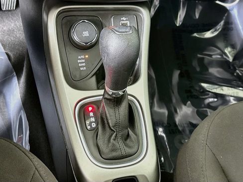 Used 2021 Jeep Compass Sport AWD/4WD image 10
