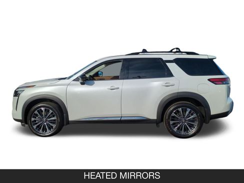 New 2026 Nissan Pathfinder Platinum image 5