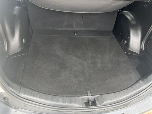 Used 2015 Toyota RAV4 LE image 24