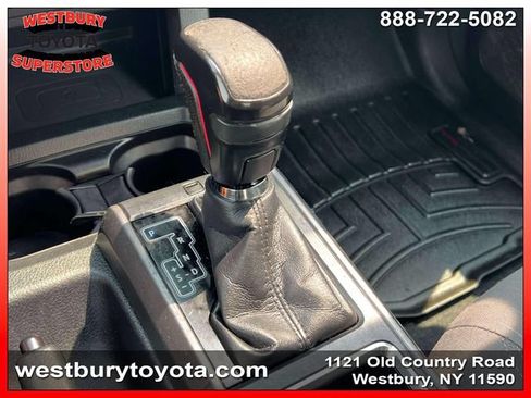 Used 2017 Toyota Tacoma TRD Sport w/ Tow Package AWD/4WD image 29