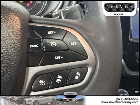 Used 2022 Jeep Cherokee Limited image 15