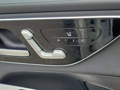 Certified 2024 Mercedes-Benz GLC 300 image 24