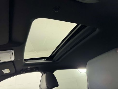 Used 2025 Honda CR-V Sport Touring image 32