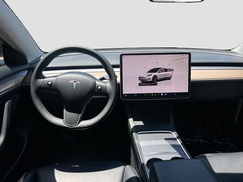 Used 2023 Tesla Model 3 Standard Range RWD image 23