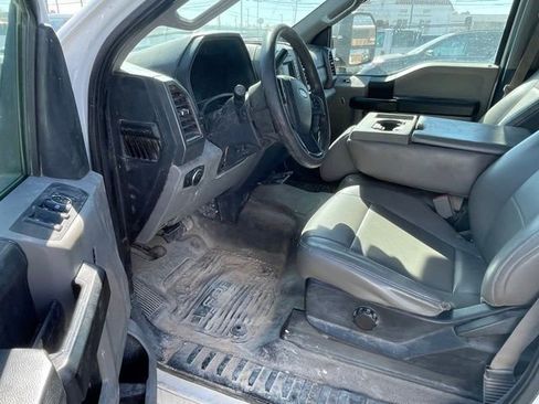 Used 2018 Ford F250 XL w/ Power Equipment Group AWD/4WD image 5