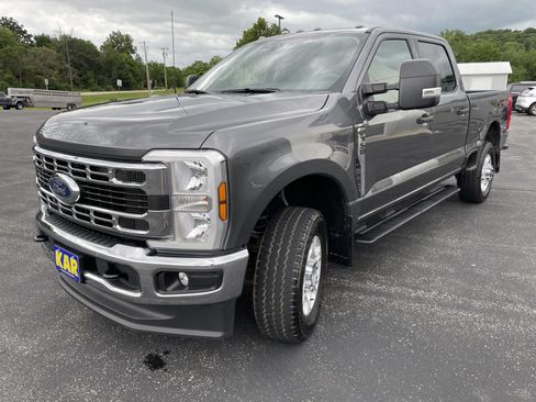Certified 2026 Ford F350 XLT w/ FX4 Off-Road Package AWD/4WD image 5