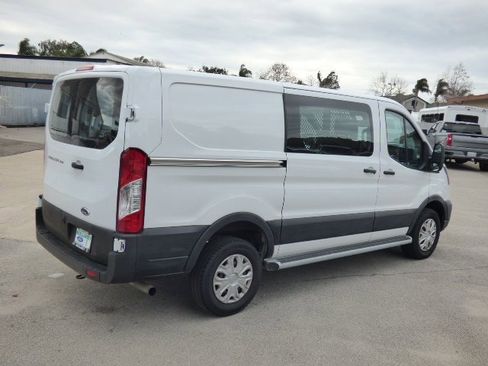 Used 2024 Ford Transit 250 Low Roof w/ Exterior Upgrade Package image 3