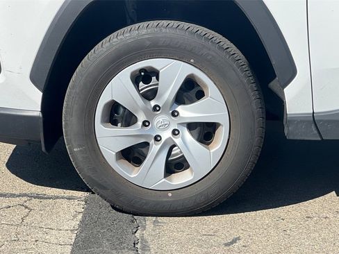 Used 2025 Toyota RAV4 LE image 26