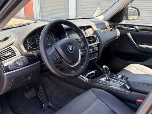 Used 2017 BMW X3 sDrive28i w/ Premium Package RWD image 11