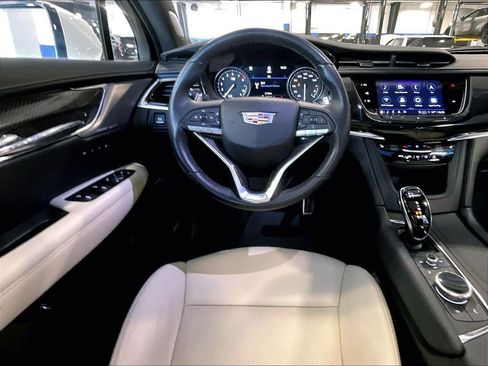 Used 2021 Cadillac XT6 Sport AWD/4WD image 18