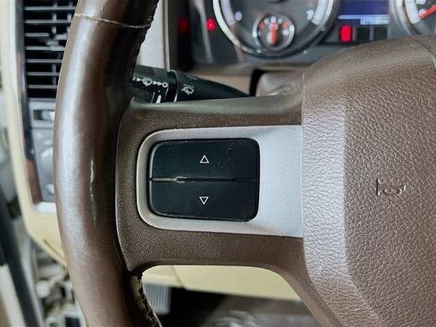 Used 2011 RAM 1500 Laramie AWD/4WD image 13