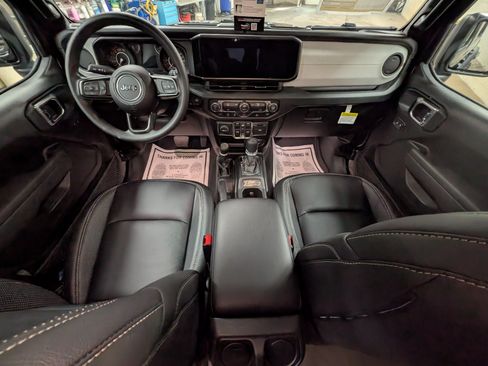 New 2026 Jeep Wrangler Unlimited Sport AWD/4WD image 9
