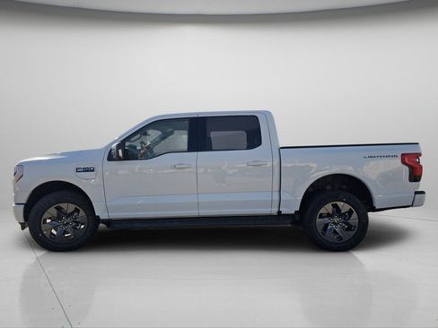 New 2025 Ford F150 Lightning Flash image 19