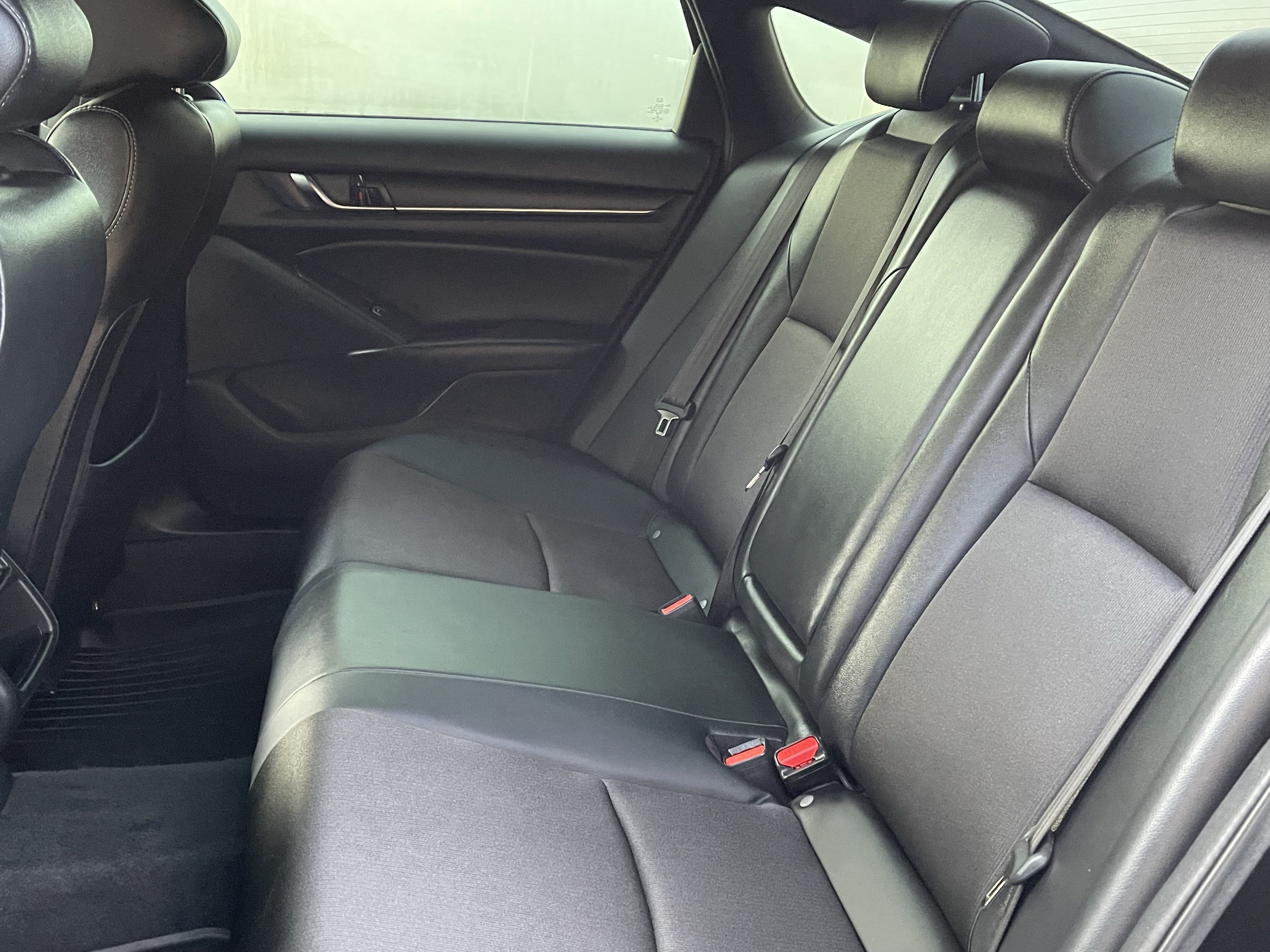 Used 2022 Honda Accord Sport image 14