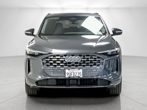 Certified 2025 Audi Q5 Premium Plus w/ Premium Plus image 8