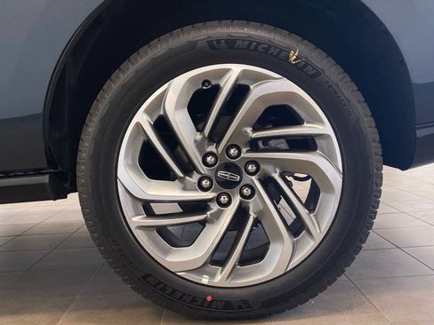 New 2026 Lincoln Navigator Reserve AWD/4WD image 27
