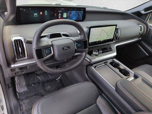 New 2026 Ford Expedition Tremor image 3