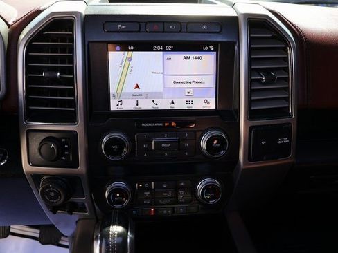 Used 2019 Ford F150 Platinum w/ Technology Package image 28