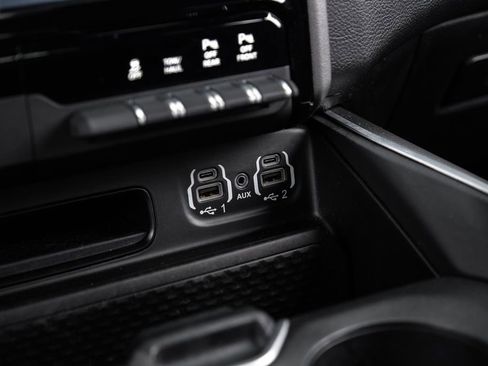 Used 2023 RAM 1500 Big Horn AWD/4WD image 35