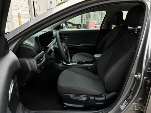 Used 2025 Kia K4 FWD image 10